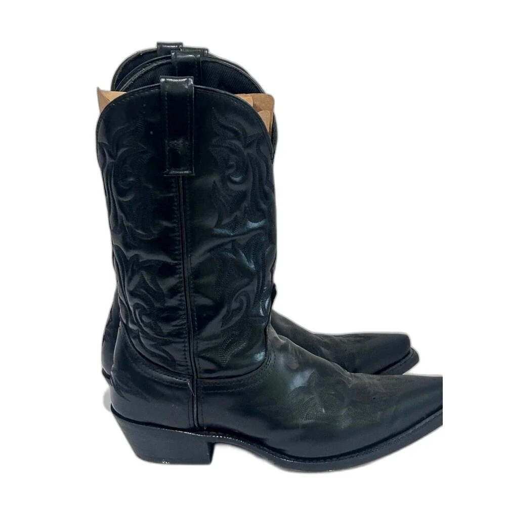Laredo Hawk Western Cowboy Boots Men’s Size 10D Snip Toe. Color Black.